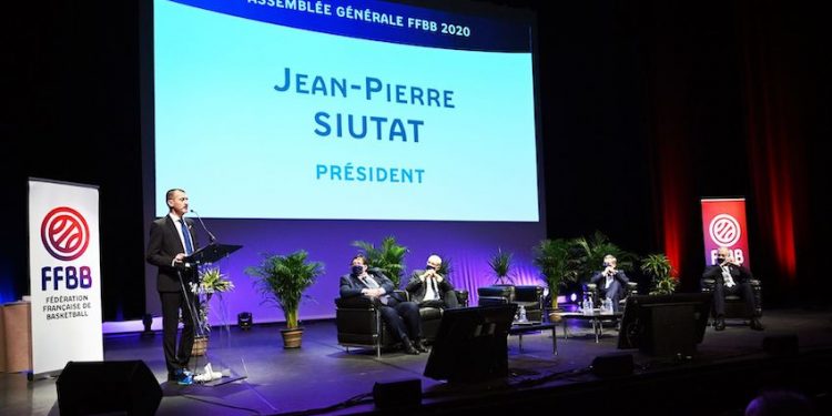 La Fédération française de basketball en assemblée générale
