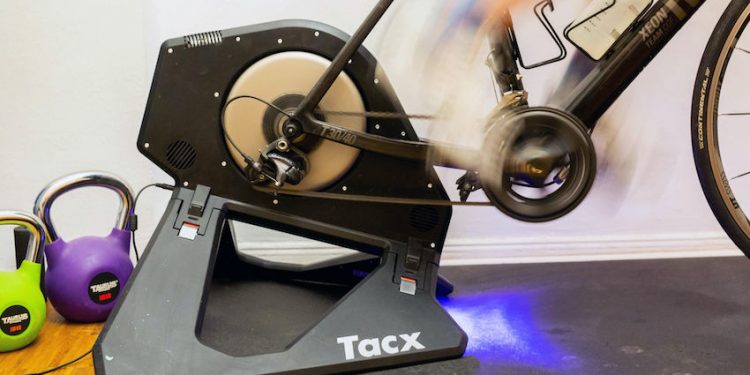 Armor STAPS roule pour Octobre Rose