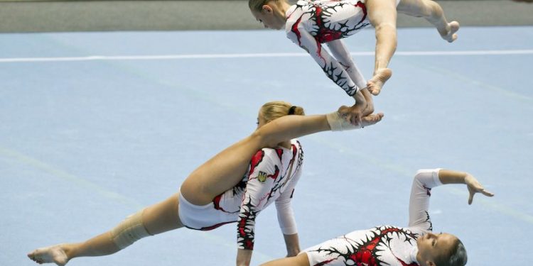 Les collectifs France gymnastique acrobatique en stage à Rennes