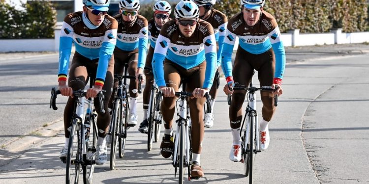 Citroën prêt à entrer dans la planète cyclisme