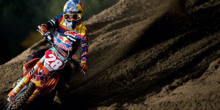 Motocross : Tom Vialle enlève le titre de champion du monde MX2