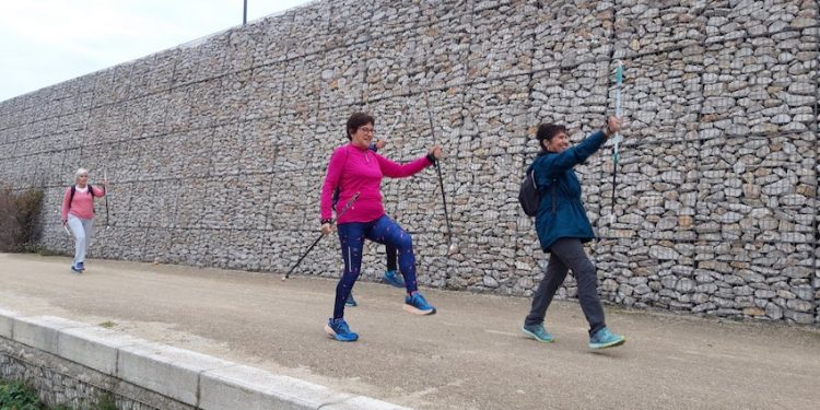 La marche nordique au service de la santé à l’Athlétic Club Montpellier