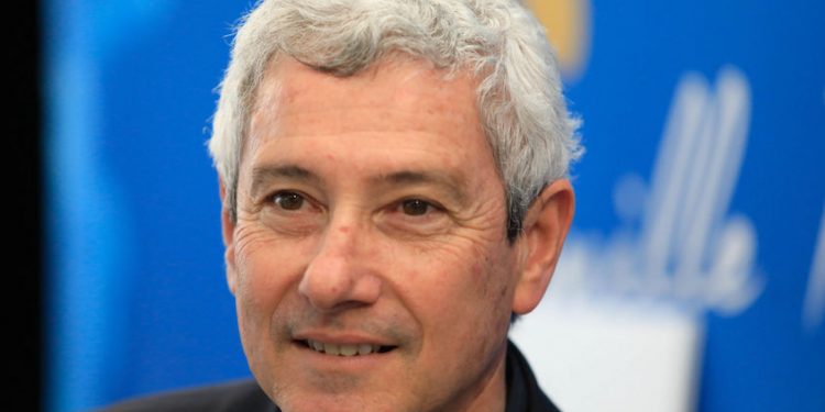 Gilles Sezionale reste à la tête de la Fédération française de natation