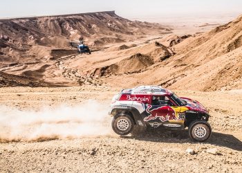 Dakar 2021 : Stéphane Peterhansel prend les commandes