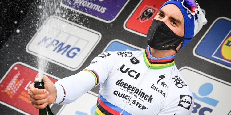 Cyclisme : Julian Alaphilippe sur tous les fronts en 2021