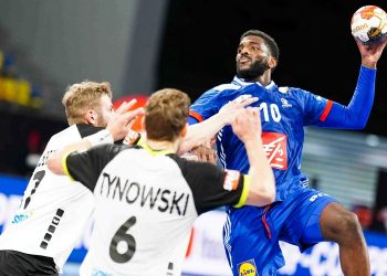 Handball : Les Bleus assurent l’essentiel face à la Suisse