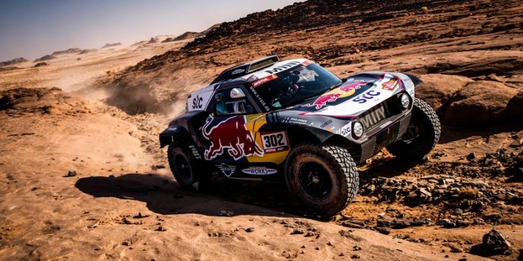 Dakar 2021 : Les Français en tête avec Peterhansel et de Soultrait