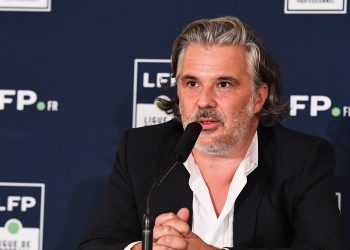 Football : La LFP appelle l’État à l&rsquo;aide