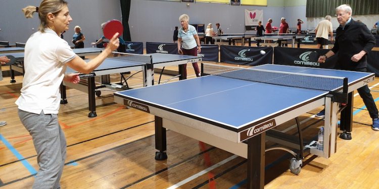 Le tennis de table pour mieux vivre avec Alzheimer