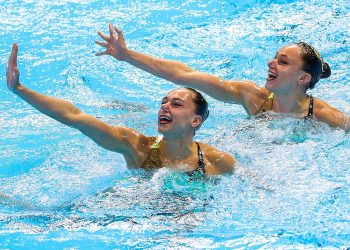 Natation : Double projet synchronisé pour Charlotte et Laura Tremble