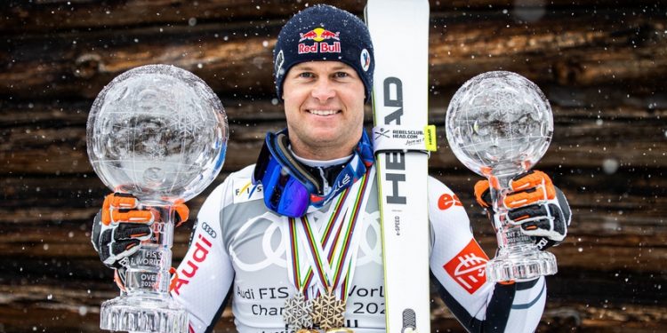 Ski : Pinturault au sommet, Worley seule au monde