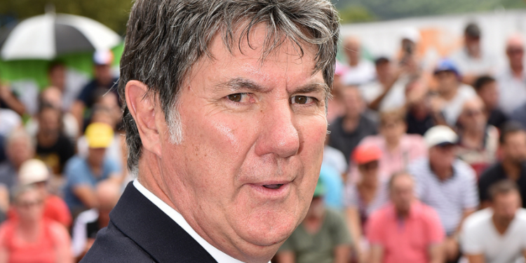 Michel Le Bot : « Restructurer la fédération »