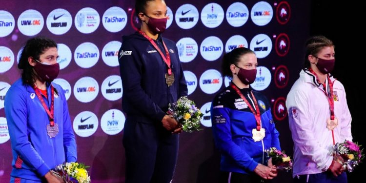 Lutte – Koumba Larroque : « L’or a toujours été mon objectif »