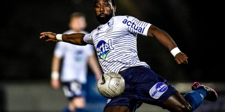 Football – Laurent Lairy : « Vivre dans notre temps »