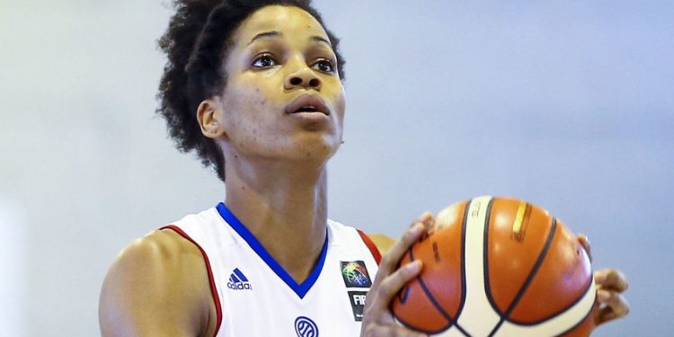 Basket : Marielle Amant dit stop
