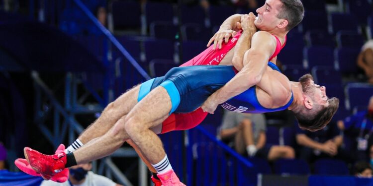 Lutte : Les Bleuets décrochent une médaille mondiale