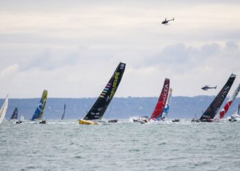 Voile : Les six Ocean Fifty se sont élancés depuis Toulon