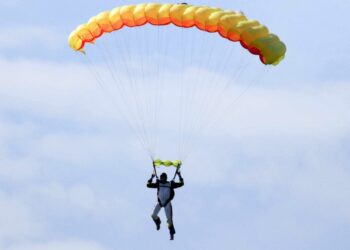 Parachutisme : Des Bleus ambitieux pour les Mondiaux