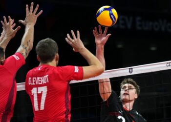 Volley : Les Bleus tombent de haut