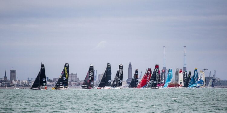 Voile : Mini Transat -Tanguy Bouroullec vainqueur d’une folle première étape