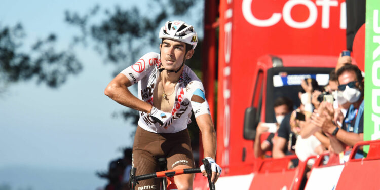 Cyclisme : Clément Champoussin, révélation de l’année 2021