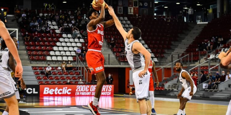 Basket : Rudy Demahis poursuit son éclosion