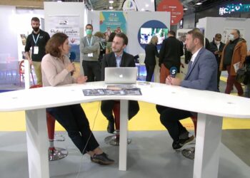 Salon des Maires : Roxana Maracineanu et Alain Bernard évoquent le lien entre sport et collectivités