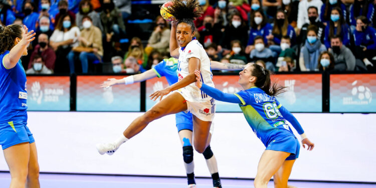 Handball : La France enchaîne au Mondial
