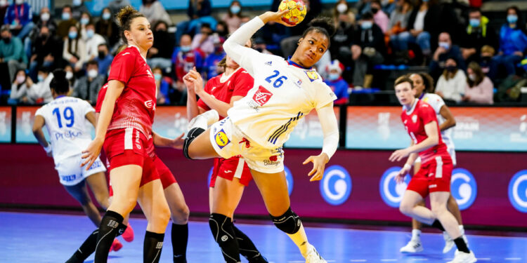 Handball : Les Bleues foncent vers les quarts