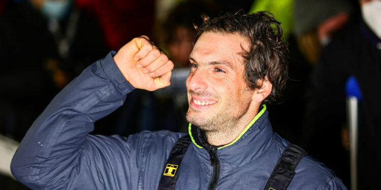 Voile : Charlie Dalin et Paul Meilhat champions IMOCA 2021