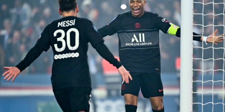 Football : Feignies-Aulnoye, le petit poucet prêt à défier le PSG