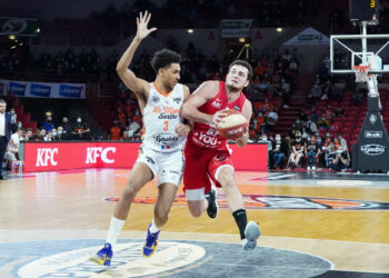 Basket : La JL Bourg relance la machine