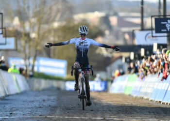 Cyclo-cross : Line Burquier s’impose en puissance