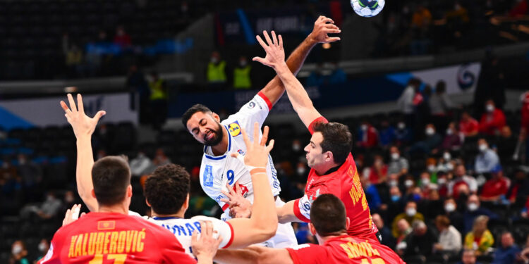 Handball : La France se relance face au Monténégro