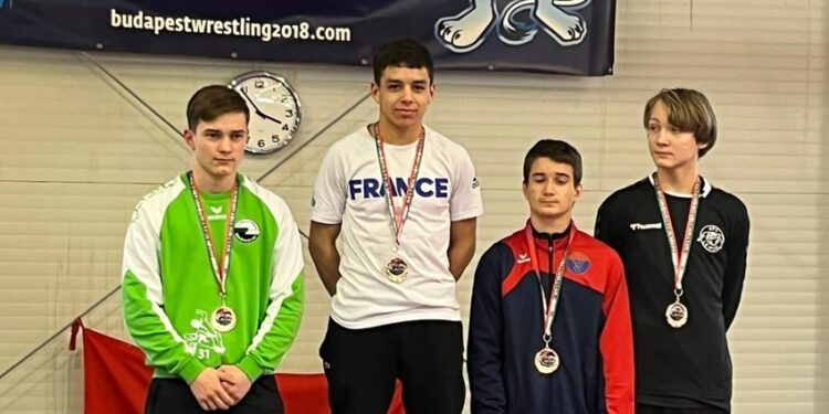 Lutte : Carton plein pour les Bleuets en Hongrie