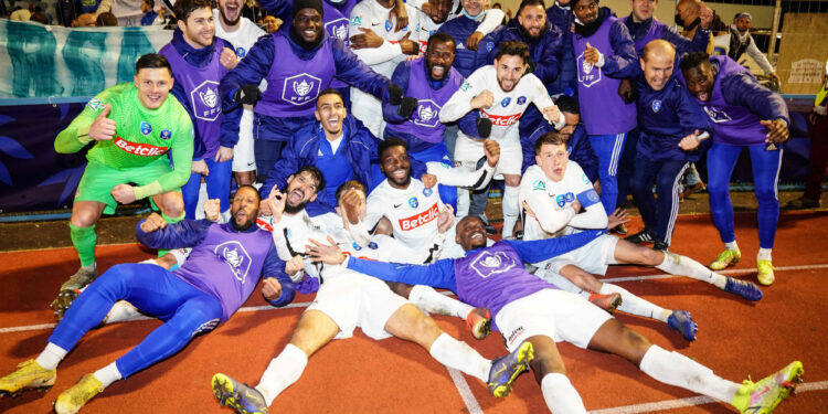 Coupe de France : La folle aventure de Versailles continue !