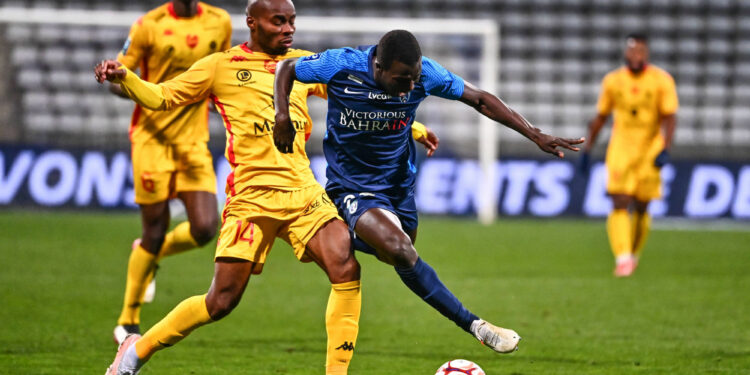 Football : Le Paris FC retrouve son public