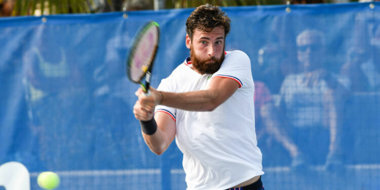 Tennis : Quentin Halys triomphe à Pau