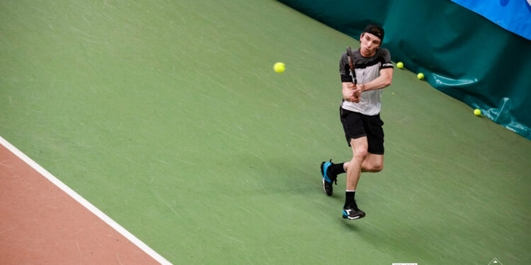 Tennis : place aux demi-finales à Grenoble