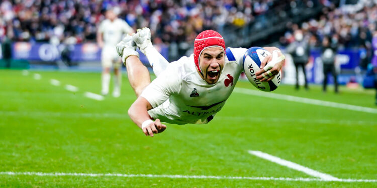 Rugby : Quel XV de France face à Galles ?