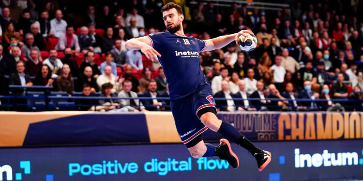 Handball : Le PSG chute à domicile face à Veszprém