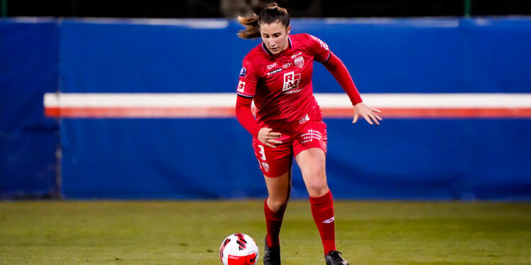 Football : Le DFCO face à la montagne OL