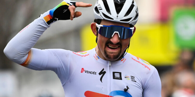 Paris-Nice : Mathieu Burgaudeau vainqueur en costaud
