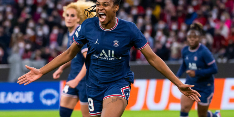 Football : Le PSG poursuit son rêve de Ligue des champions