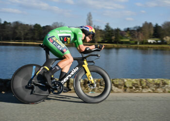 Paris-Nice : Wout Van Aert fait coup double