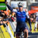 Paris-Nice : Jakobsen vainqueur au sprint à Orléans