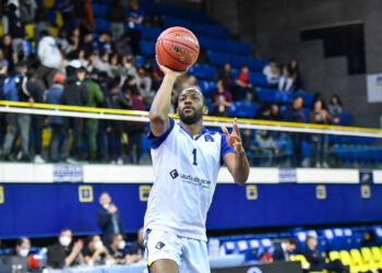 Basket : Les Mets 92 poursuivent leur bonne dynamique