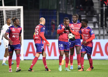 Football : Clermont entrevoit la lumière du maintien