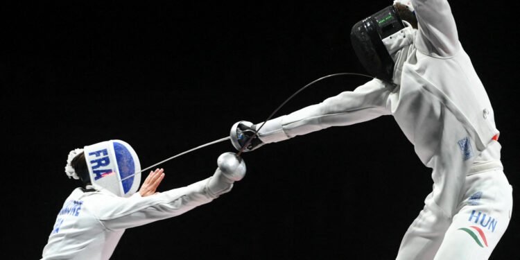 Escrime : Les épéistes tricolores font étape à Nîmes