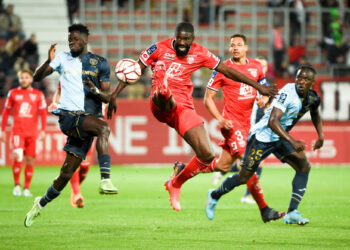 Football : A Dijon, la défense tient bon